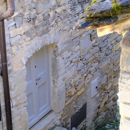 Borgo Di 度假居 拉利奥