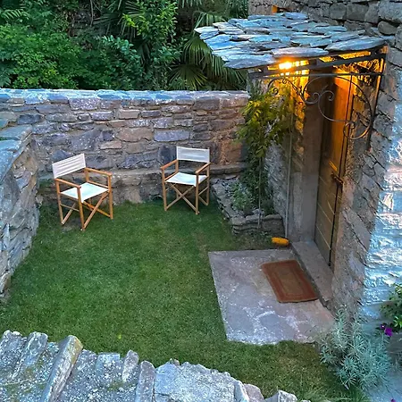 Borgo Di * Laglio
