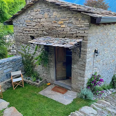 Hébergement de vacances Borgo Di Laglio